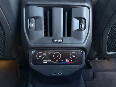 2025 BMW X3 — миниатюра 15