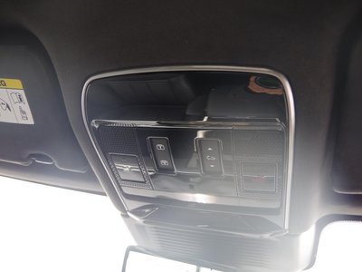 2025 LAND Rover RANGE ROVER SPORT thumbnail 12