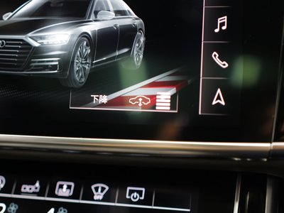 صورة مصغرة 47 لـ 2020 AUDI S8