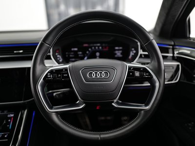 صورة مصغرة 22 لـ 2020 AUDI S8