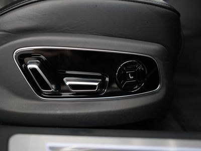2020 AUDI S8 照片 9