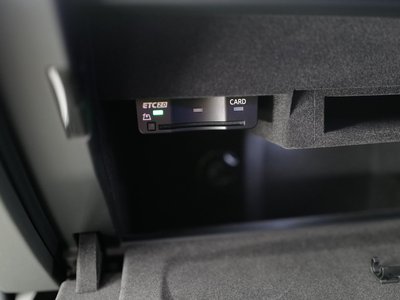 صورة مصغرة 66 لـ 2020 AUDI S8