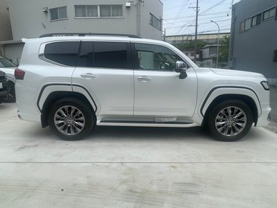 2024 Toyota LAND CRUISER 300 — миниатюра 15