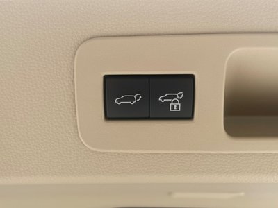 2024 Toyota LAND CRUISER 300 — миниатюра 31