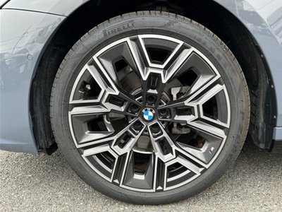 2025 BMW 5 SERIES — миниатюра 18