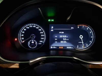 GENESIS G80 (RG3) - 2
