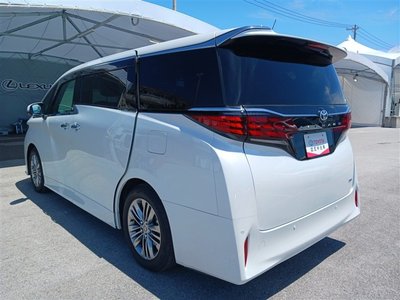TOYOTA ALPHARD - 3