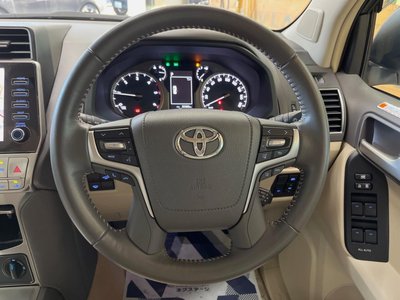 صورة مصغرة 38 لـ 2023 Toyota LAND CRUISER PRADO