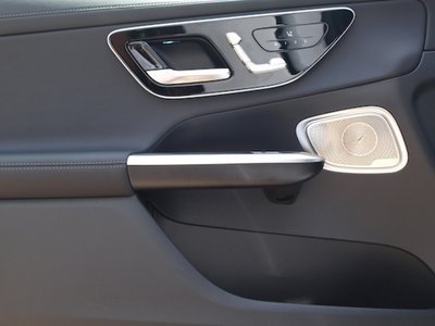 MERCEDES-BENZ GLC - 7