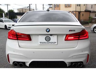 صورة مصغرة 35 لـ 2018 BMW M5