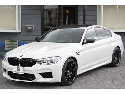 صورة مصغرة 32 لـ 2018 BMW M5