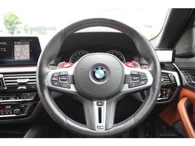 صورة مصغرة 49 لـ 2018 BMW M5