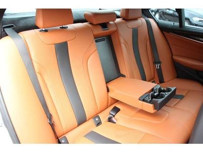 صورة مصغرة 26 لـ 2018 BMW M5