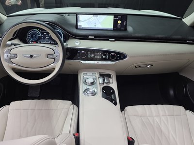 2023 GENESIS GV70 photo 4