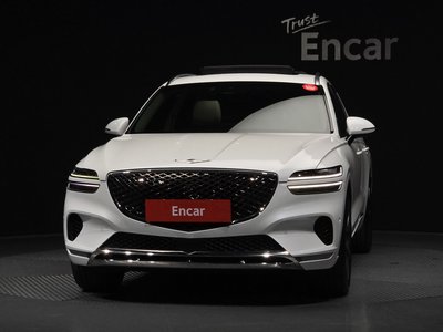 2023 GENESIS GV70 photo 2