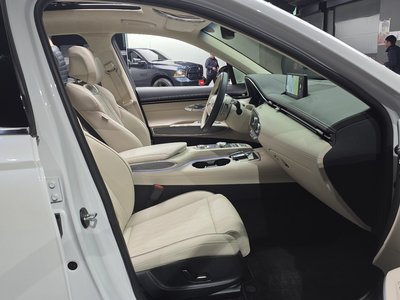 2023 GENESIS GV70 photo 10