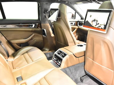 PORSCHE PANAMERA SPORT TURISMO - 7