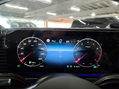 MERCEDES-BENZ GLS - 4