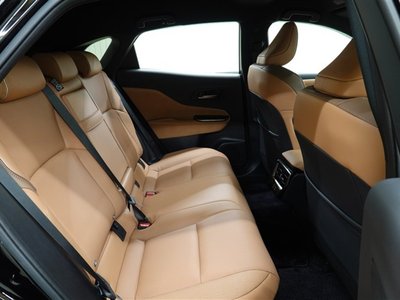 TOYOTA CROWN SPORT - 9