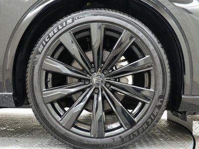 TOYOTA CROWN SPORT - 4