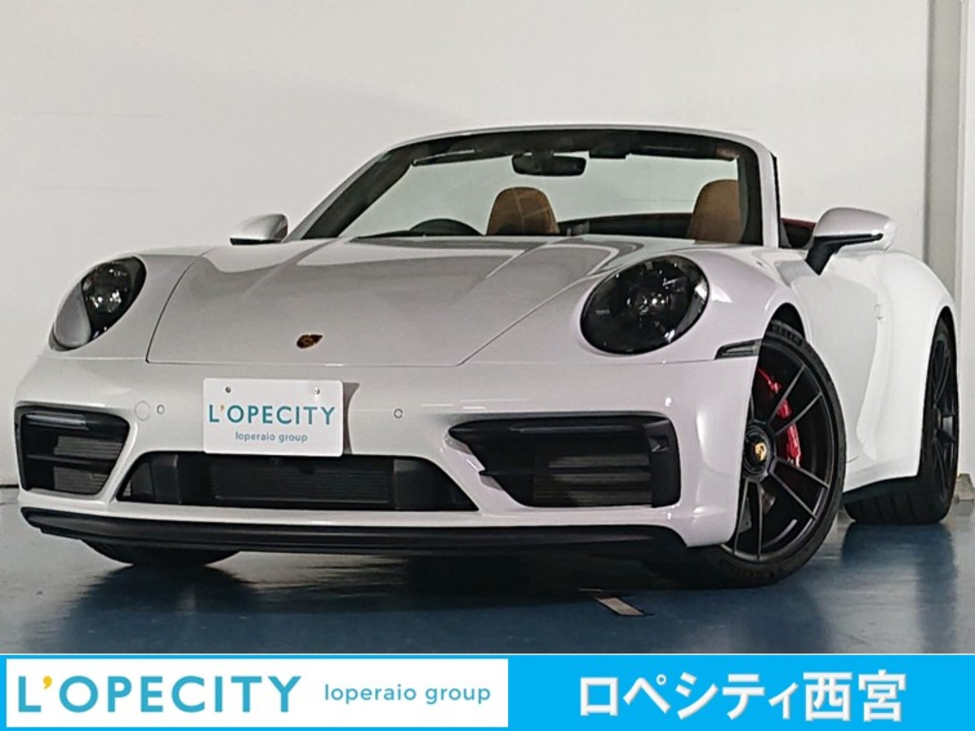 PORSCHE 911 - View 1