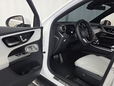 2024 Mercedes-BENZ GLC 缩略图 13