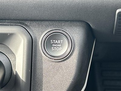 LAND ROVER DEFENDER - 10