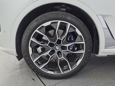 BMW X7 - 6