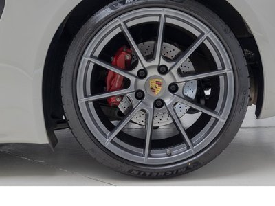 صورة 6 لـ 2021 Porsche 718