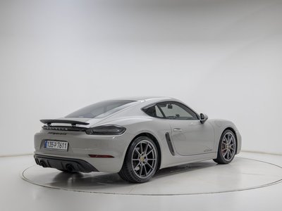صورة 4 لـ 2021 Porsche 718