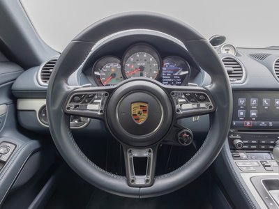 صورة 5 لـ 2021 Porsche 718