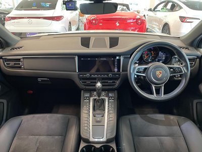 صورة مصغرة 22 لـ 2021 Porsche MACAN