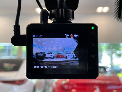 صورة مصغرة 17 لـ 2021 Porsche MACAN