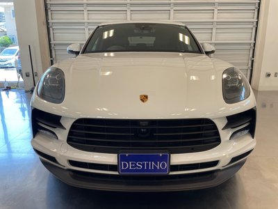 PORSCHE MACAN - 2