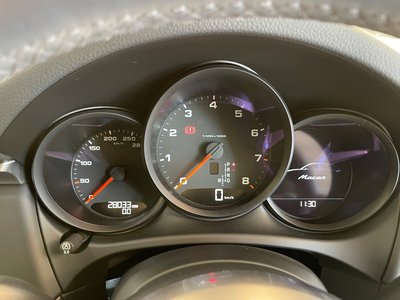 صورة مصغرة 13 لـ 2021 Porsche MACAN