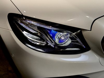 MERCEDES-BENZ E-CLASS - 6
