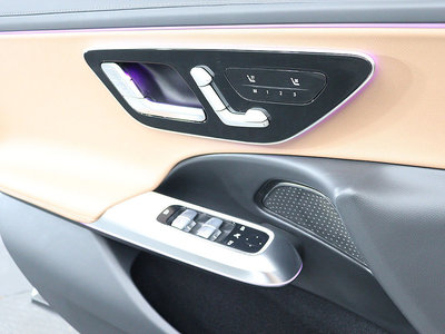 صورة مصغرة 18 لـ 2025 Mercedes-BENZ E-CLASS
