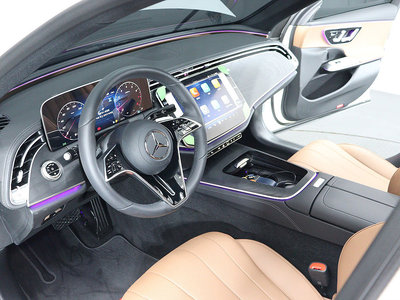 صورة 10 لـ 2025 Mercedes-BENZ E-CLASS