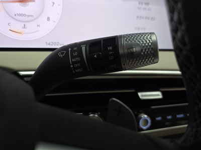 2024 Genesis GV70 缩略图 24