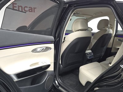 2024 Genesis GV70 缩略图 17