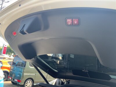 MERCEDES-BENZ GT 4-DOOR COUPE AMG - 9