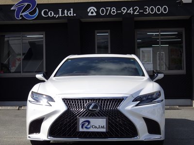 LEXUS LS - 4