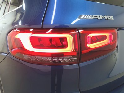 MERCEDES-BENZ GLB AMG - 5