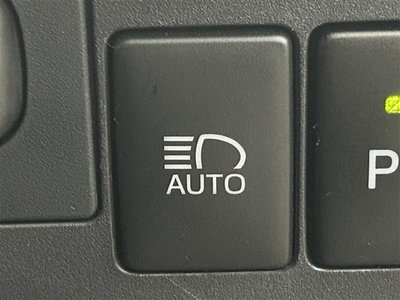 TOYOTA LAND CRUISER 200 - 10