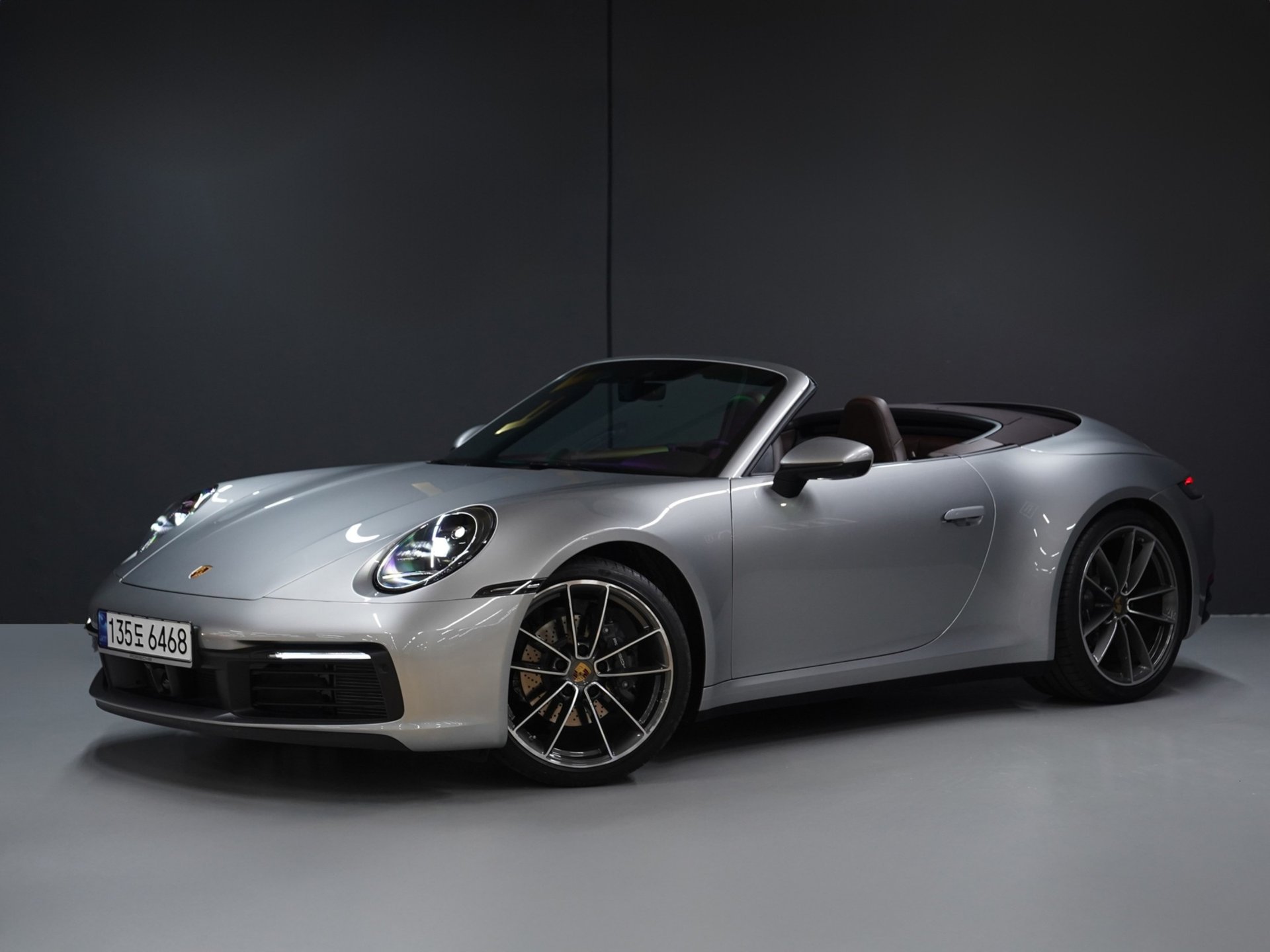 PORSCHE 911 - View 1