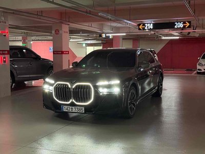 BMW 7 SERIES - 7