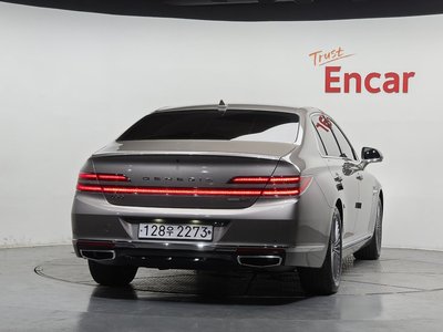 2019 Genesis G90 — фото 3