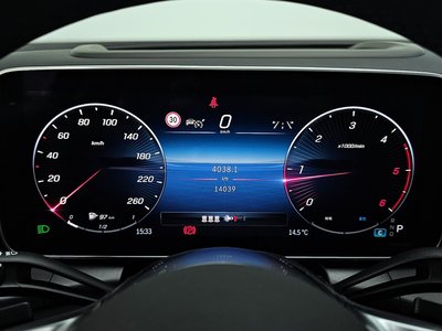 MERCEDES-BENZ GLC - 8