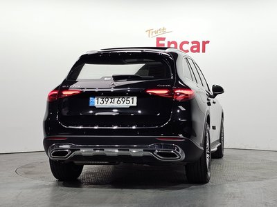 MERCEDES-BENZ GLC - 3