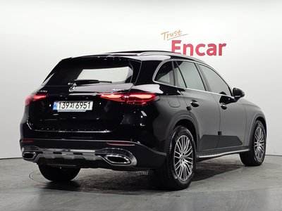 MERCEDES-BENZ GLC - 4